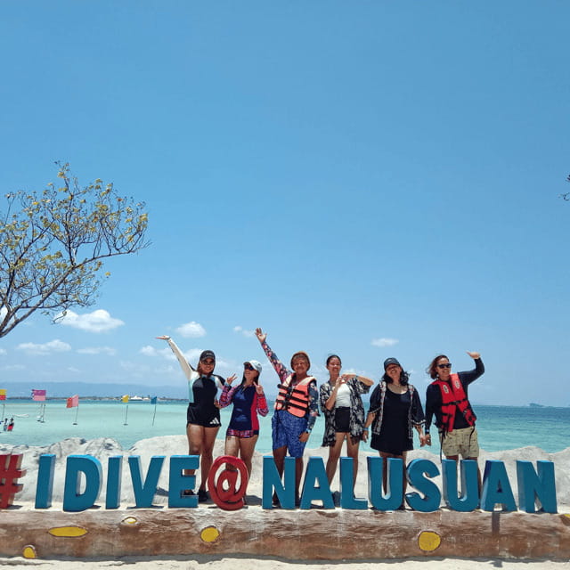3 Islands Hopping at Gilutungan, Caohagan, Nalusuan + Lunch - Leaving Cebu by private motorized boat