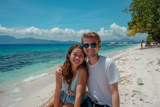 All-Inclusive El Nido Beach Hopping Private Tour - Three very different beaches in seven hours