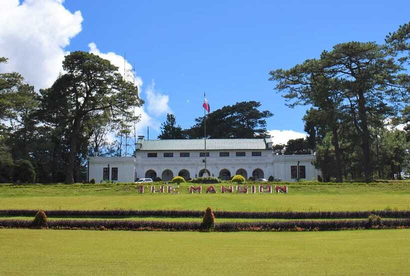 Baguio Whole Day Tour with Lunch (Private Tour) - Lunch and the road to La Trinidad