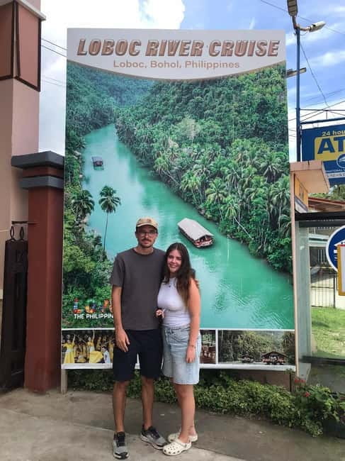 Bohol: Chocolate Hills, Loboc River, and Tarsier Tour - The guides, driver, and small-group feel