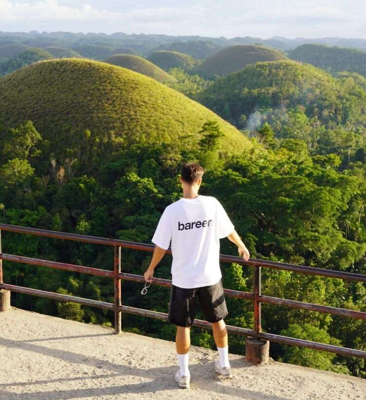 Bohol: Guided Chocolate Hills & Tarsiers Tour - The Chocolate Hills viewpoint and the day’s big view