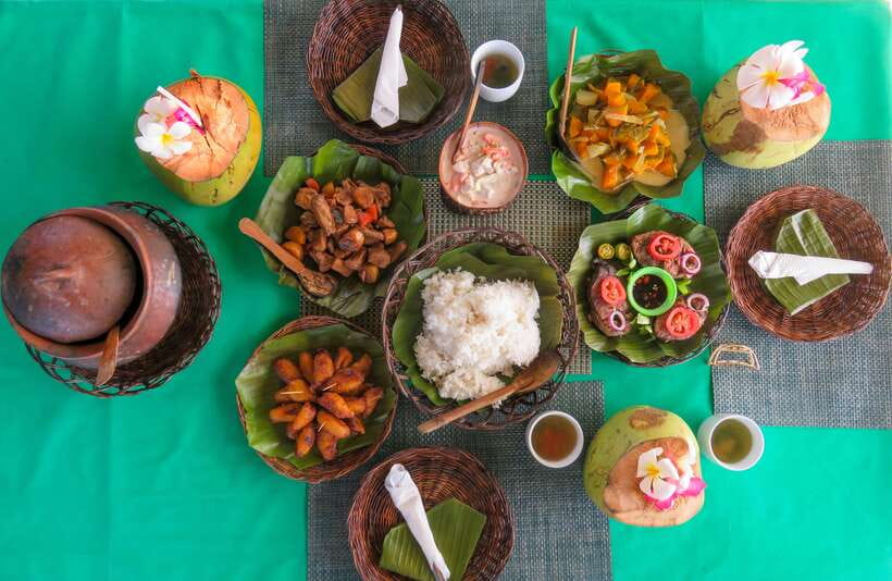 Bohol: Pamilacan Island Dolphin/Turtle Watching Tour & Lunch - The 6:30 start and the ride to the port