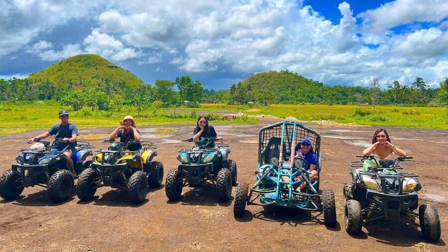Bohol Private Tour: Chocolate Hills, Tarsiers & Loboc River - Key points at a glance