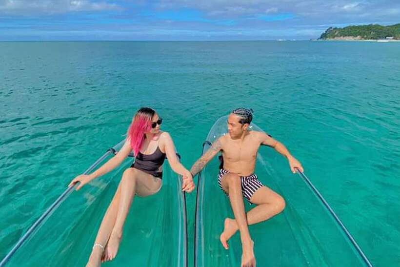 Boracay: Crystal Kayak Photo-op Experience - Stepping into the clear kayak