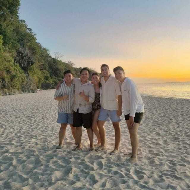 Boracay Discovery: Land Tour Experience - The final sightseeing and shopping stretch