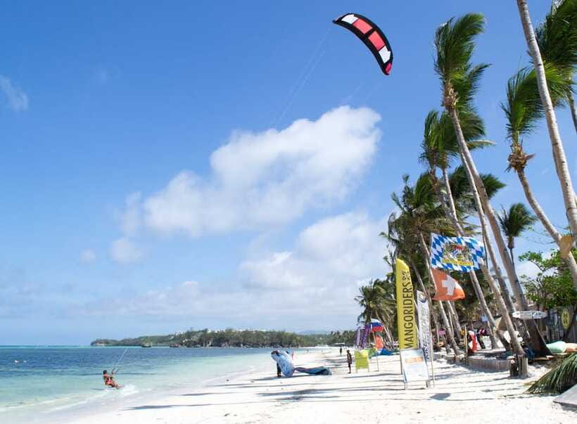 Boracay: Flying Donut Water Tubing Experience - Is $14 a fair price?