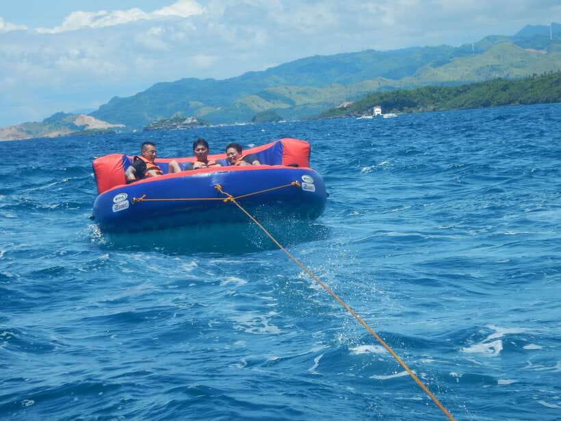 Boracay: Flying Donut Water Tubing Experience - Practical details that affect your day