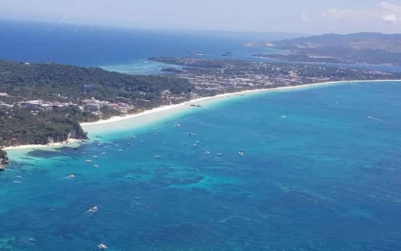 Boracay: Helicopter Tour - The 10-minute Beach Tour for a fast aerial look