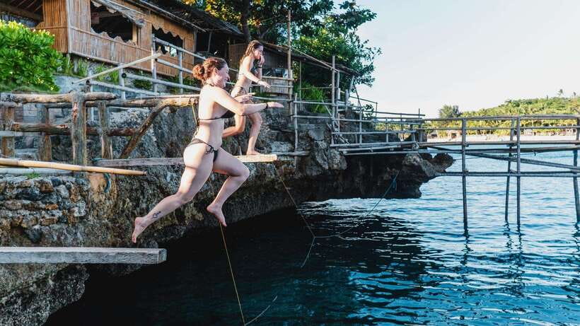 Boracay: Island Hopping & Cliff Jumping by Haqqy Life - Why this four-hour outing works