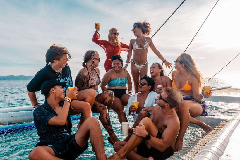 Boracay: Island Hopping & Cliff Jumping by Haqqy Life - What to bring and what to leave behind