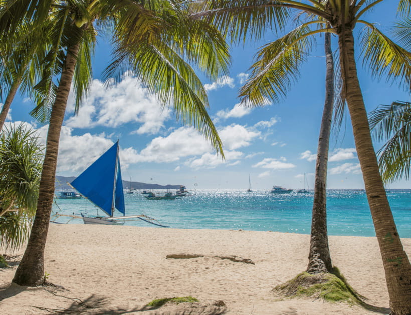 Boracay: Island Hopping with Lunch and Hot Kawa Bath - Crocodile Island snorkeling and the extra PHP 100 fee