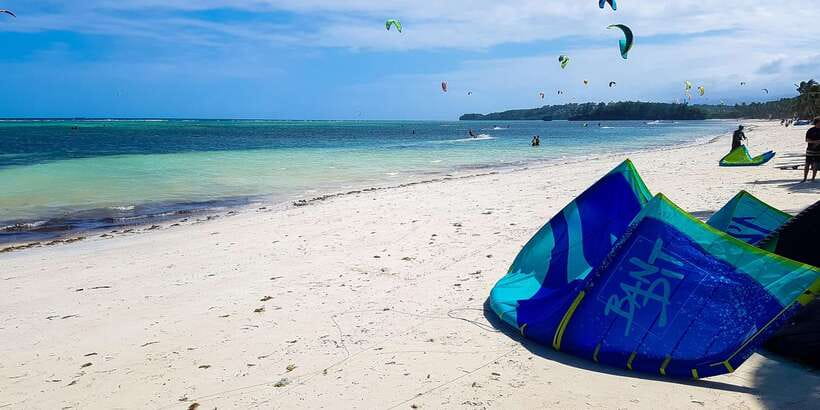 Boracay Kiteboarding Discovery Course - What body dragging feels like for a beginner
