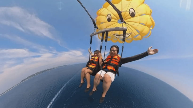 Boracay Parasailing with Insta 360 - Getting ready with safety gear and a life jacket