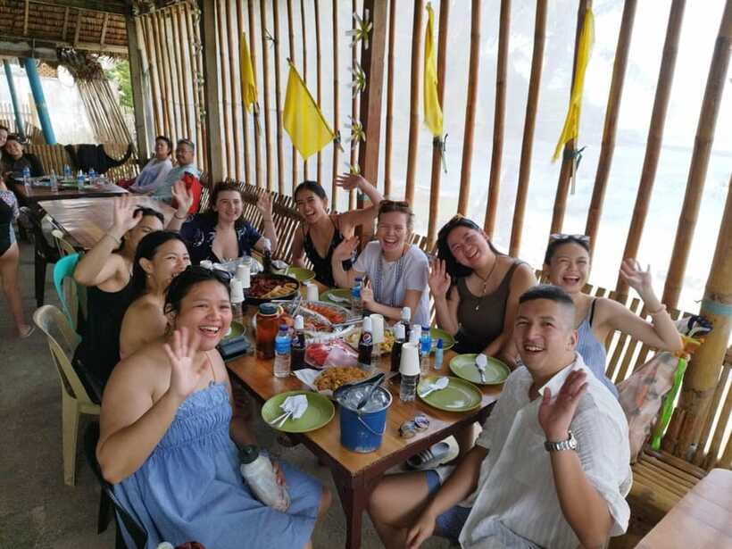 Boracay: Private Island Boat Tour and Lunch with Seaview - Should you book this private boat tour?