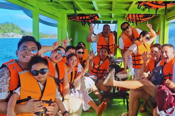 Boracay Private Island Hopping Premium with Lunch - Lunch at Tambisaan Beach