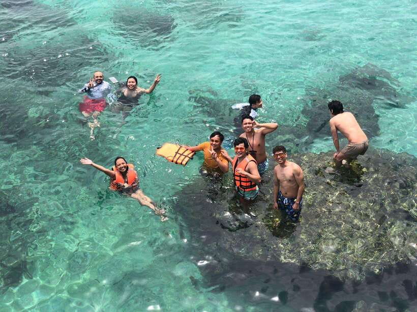 Boracay: Private Island Hopping & Snorkeling Tour - Why a private boat makes sense in Boracay