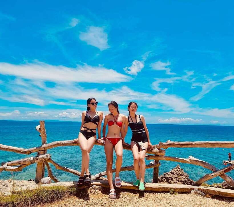 Boracay: Private Island Hopping & Snorkeling Tour - Crystal Cove: two coves and an optional paid entry