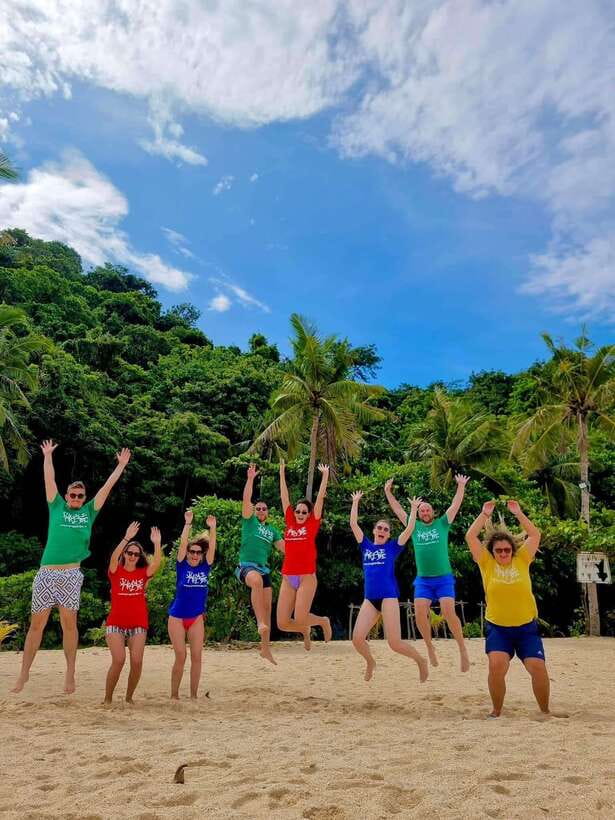 Boracay: Private Island Hopping & Snorkeling Tour - Magic Island and the final choice