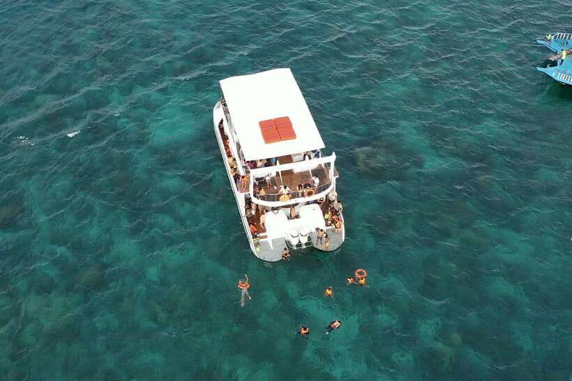 Boracay: Sunset Boat Party with Snacks - Meeting Near Astoria Boracay