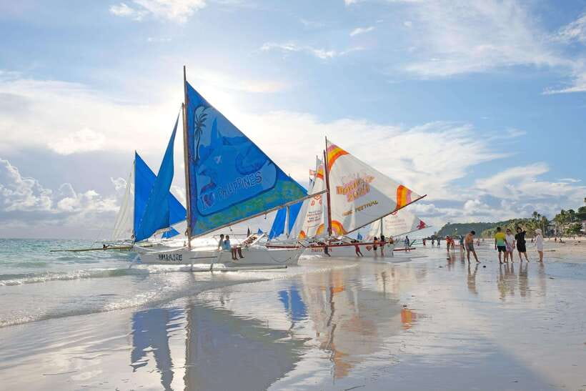 Boracay: Sunset Paraw Sailing Trip - What Thirty Minutes Actually Gives You