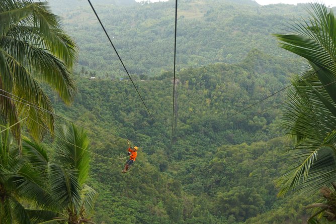 Canyoneering Experience in Kawasan Falls with Lunch - The zip line and Tarzan swing are not included