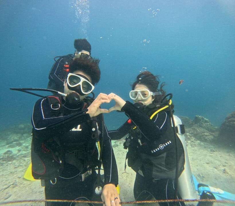 Cebu: Beach Scuba Diving Experience - Shop Comforts and Hotel Transport