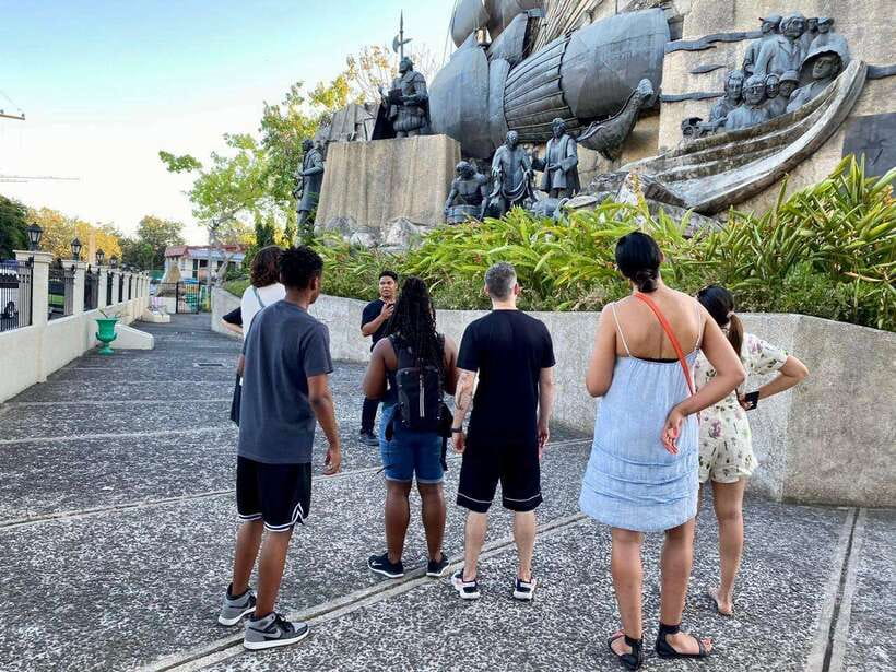 Cebu City: Historical Street and Food Tour - Carbon Market, coal, and city life