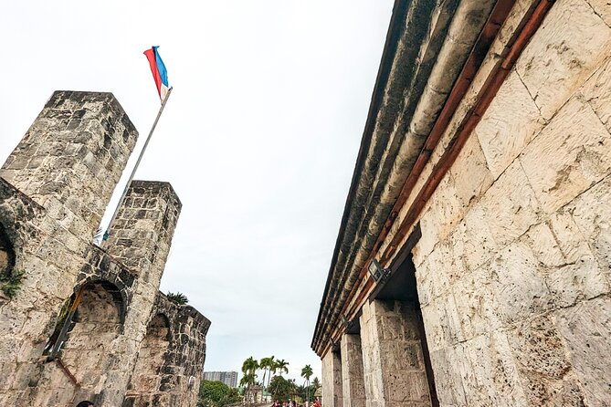 Cebu City with Sirao Garden Half Day Tour - Santo Niño Basilica: a living place of worship