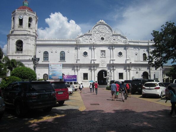 Cebu Historic and Views Tour Pickup Dropoff and Lunch (private) - Key points at a glance