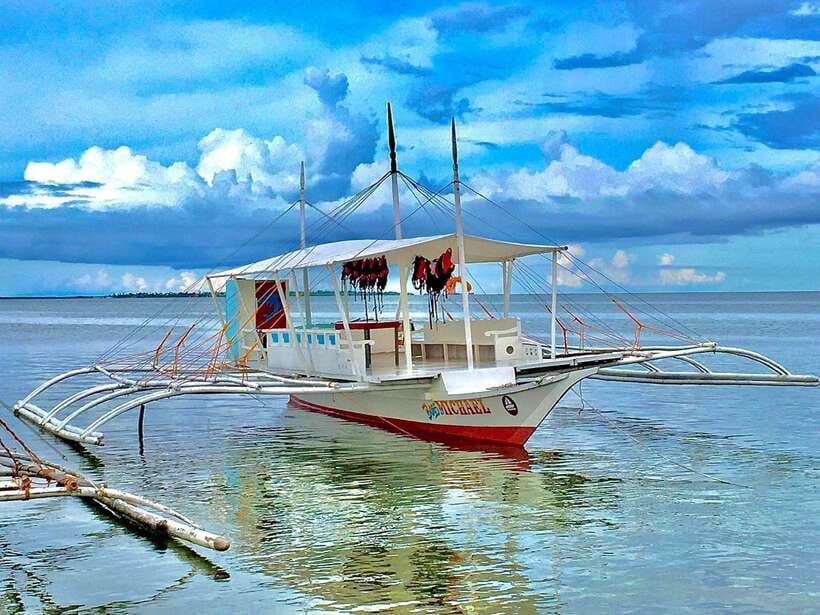 Cebu Island Hopping with Lunch - From Cebu hotel pickup to the Mactan coast