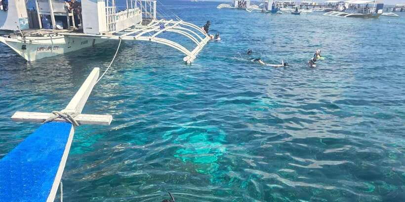 Cebu Island Hopping with Lunch - What the crew adds to the experience