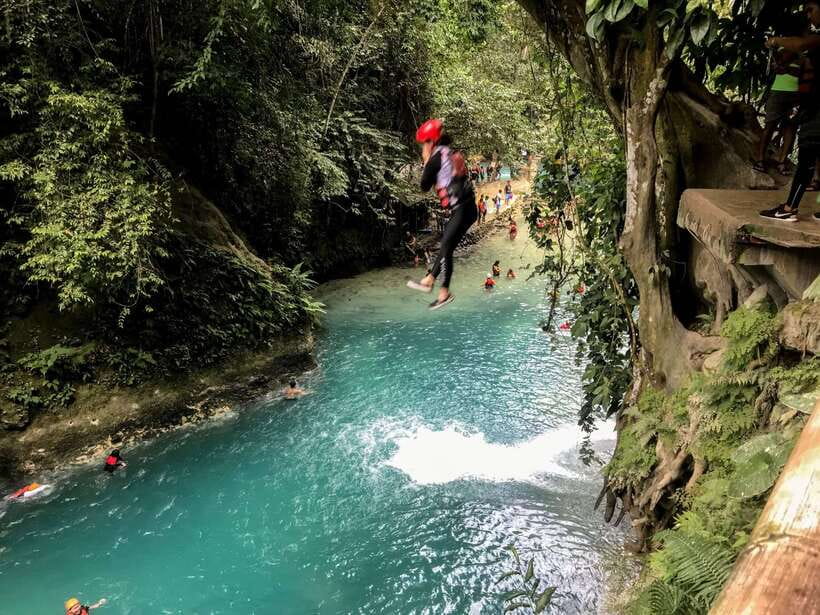 Cebu: Kawasan Falls Canyoneering & Cliff Jump Private Tour - Lunch by the pools