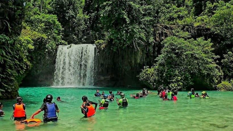 Cebu: Kawasan Falls Canyoneering & Zipline Experience - A 45-minute lunch by the beach