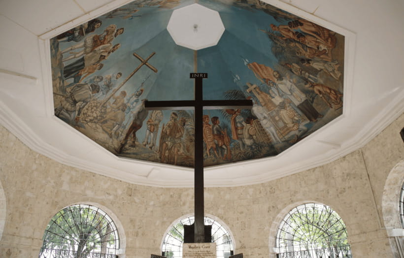 Cebu & Lapu-Lapu City Tour With Lunch at House of Lechon - Cebu’s old center: Santo Niño, Magellan’s Cross, and Fort San Pedro