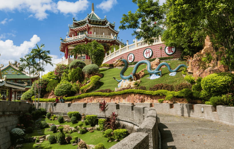 Cebu & Lapu-Lapu City Tour With Lunch at House of Lechon - Sirao Pictorial Garden: the colorful final stop