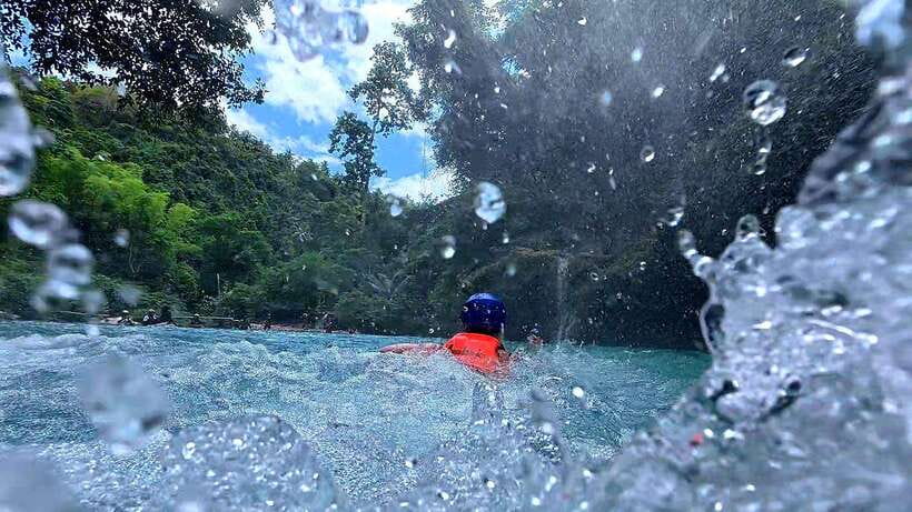 Cebu: Moalboal Sardine Run & Kawasan Falls Canyoneering - Badian lunch and the change of pace