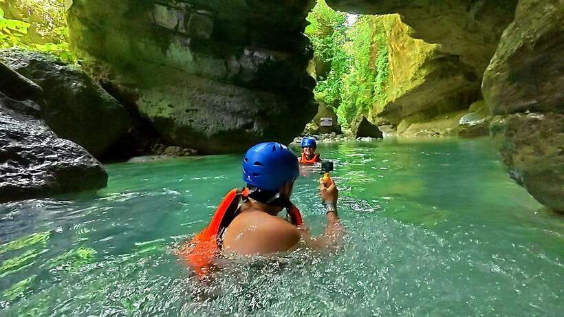 Cebu: Moalboal Sardine Run & Kawasan Falls Canyoneering - Who will enjoy this tour most?
