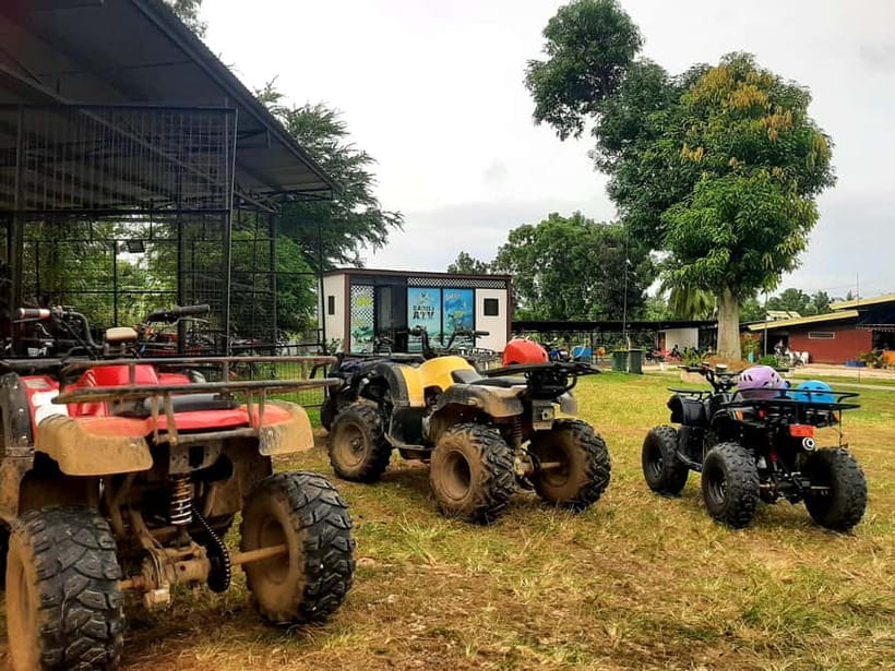 Cebu: Moalboal Snorkeling, Mantayupan Falls & ATV Adventure - The one-hour beach pause after snorkeling