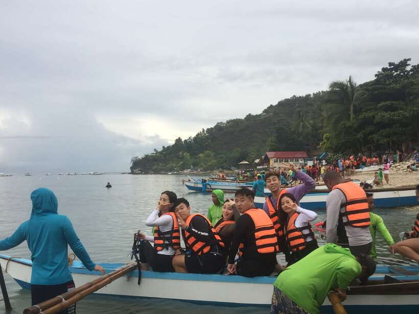 Cebu: Oslob Whale Shark Swimming - The long road from Cebu to Oslob