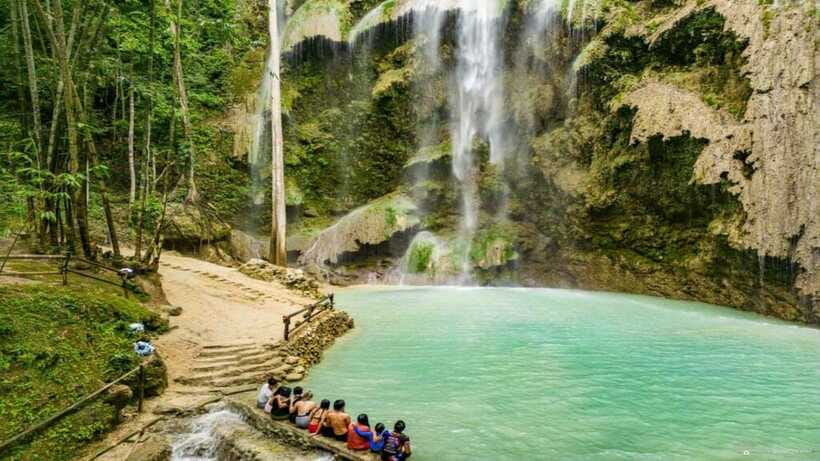 Cebu Oslob Whaleshark, Tumalog Falls&Sumilon Island(Private) - A boat ride to Sumilon Island