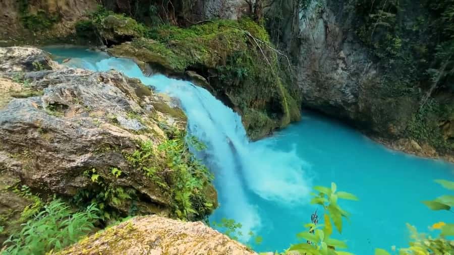 Cebu: Osmeña Peak and Kawasan Canyoneering Day Tour - Osmeña Peak: a short climb with a big payoff