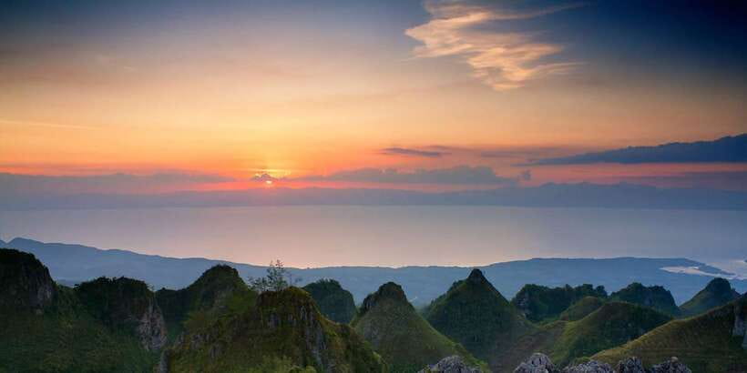 Cebu: Osmeña Peak and Kawasan Falls Canyoneering Day Trip - The optional zipline and what it adds