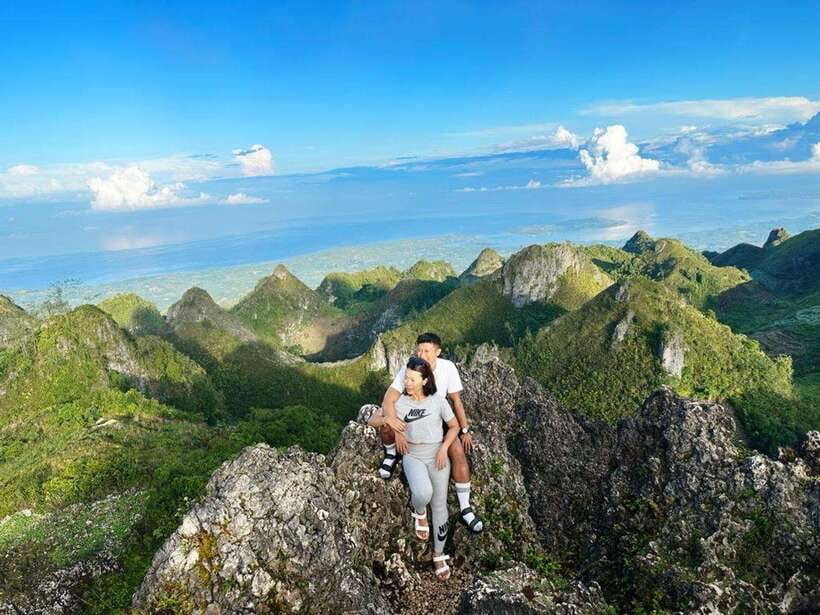 Cebu: Osmeña Peak hike and Sardines Run Snorkel adventure - Why this Cebu combination works