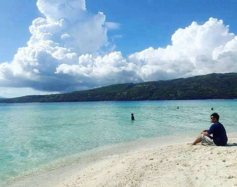 Cebu: Private Sumilon Island & Optional Whale Shark Swim - The boat ride and Sumilon’s clear water