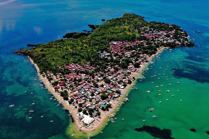 Cebu Private Tour 3 Islands Hopping Gilutungan Caohagan Nalusuan - Caohagan: a useful break from constant snorkeling