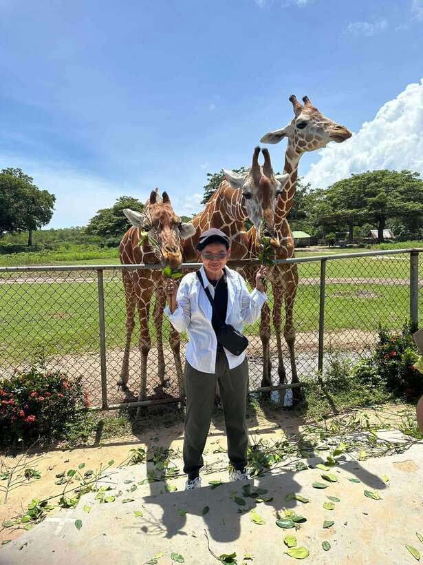 Coron: Calauit Safari Black Island Lunch & Transfer included - What to pack for the 10-hour outing
