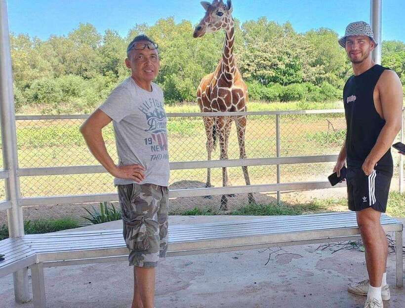 Coron: Calauit Safari Black Island Lunch & Transfer included - Meeting the animals at Calauit Wildlife Safari