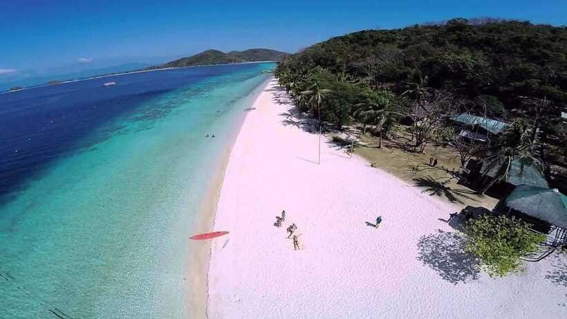 Coron: Complete Island Hopping Guided Tour with Lunch - Reef Garden and the best snorkeling stop