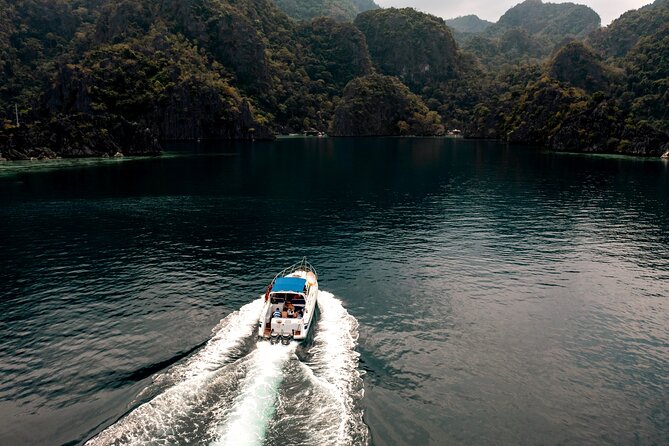 Coron Island Hopping Tour: via Private Yacht - A private day across Coron’s island waters