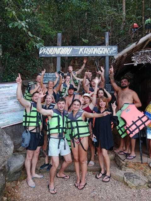 Coron Island Tour: 5 Top Attractions & Island Buffet Feast - Banul Beach and the island buffet